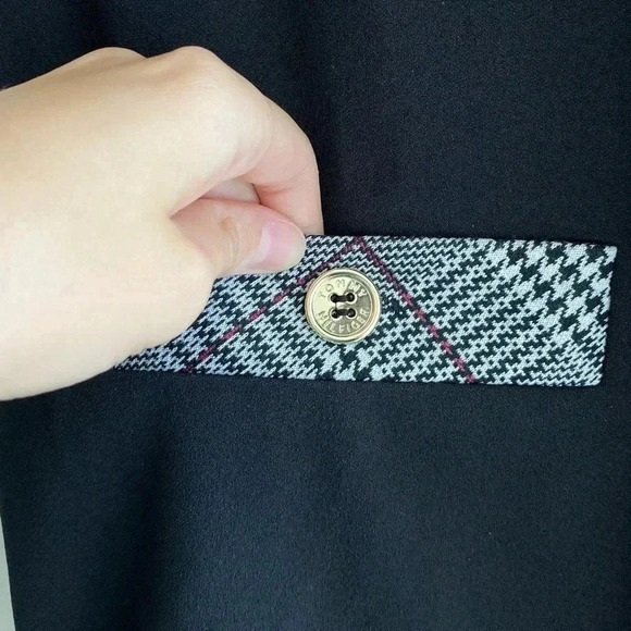 TOMMY HILFIGER Black Zippered Short Sleeve Crew Neck Mini Evening Sheath Dress - Picture 7 of 15